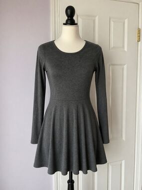 Classic Long-Sleeve Fit & Flare Dress in Charcoal Gray